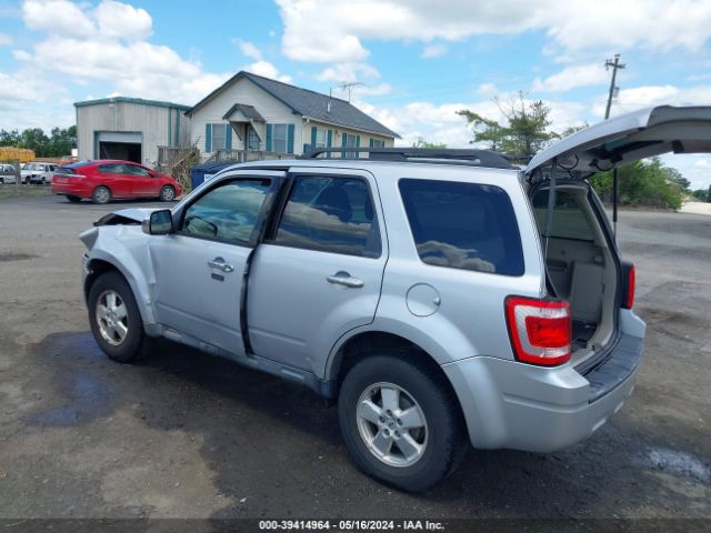 Photo 2 VIN: 1FMCU0DGXBKC66668 - FORD ESCAPE 