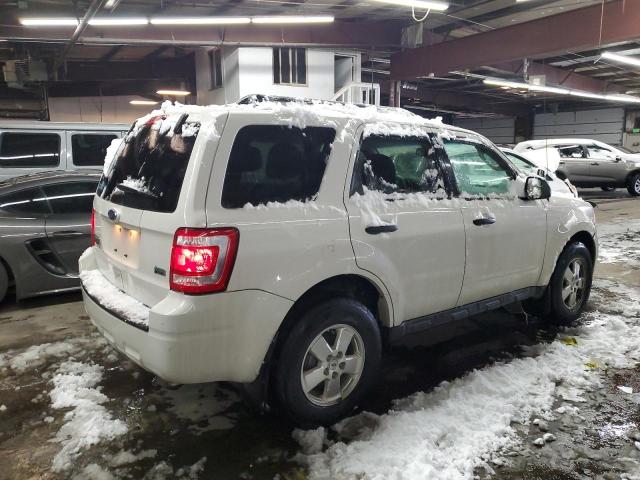 Photo 2 VIN: 1FMCU0DGXBKC70350 - FORD ESCAPE XLT 