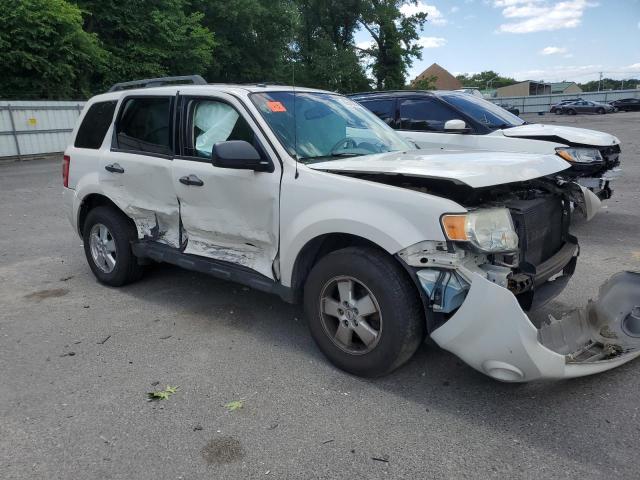 Photo 3 VIN: 1FMCU0DGXCKB87146 - FORD ESCAPE 