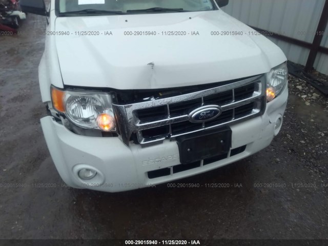 Photo 5 VIN: 1FMCU0DGXCKC18248 - FORD ESCAPE 