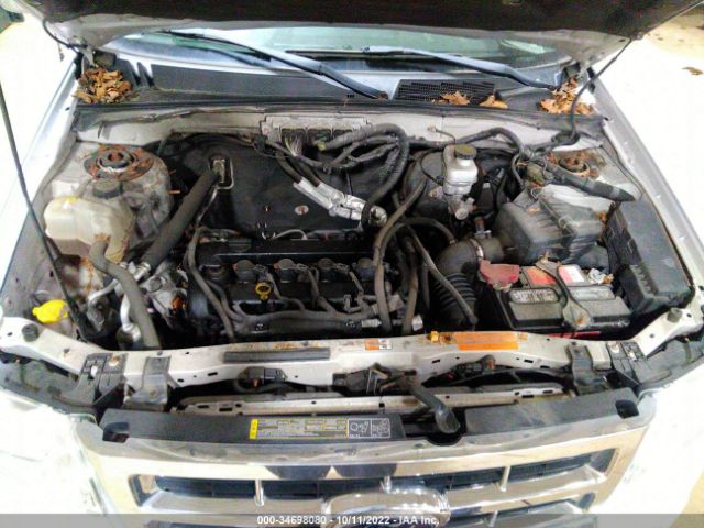 Photo 9 VIN: 1FMCU0E71AKC24984 - FORD ESCAPE 