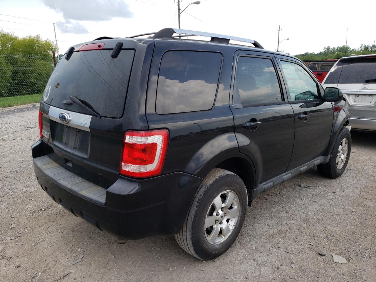 Photo 2 VIN: 1FMCU0E73BKC50360 - FORD ESCAPE 