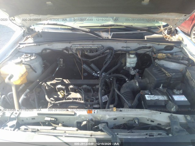 Photo 9 VIN: 1FMCU0E74AKA35102 - FORD ESCAPE 