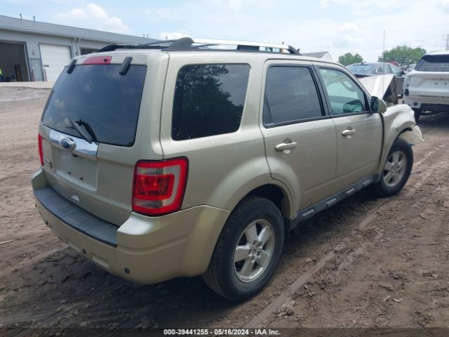 Photo 3 VIN: 1FMCU0E79CKC79363 - FORD ESCAPE 