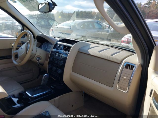 Photo 4 VIN: 1FMCU0E7XCKC50616 - FORD ESCAPE 