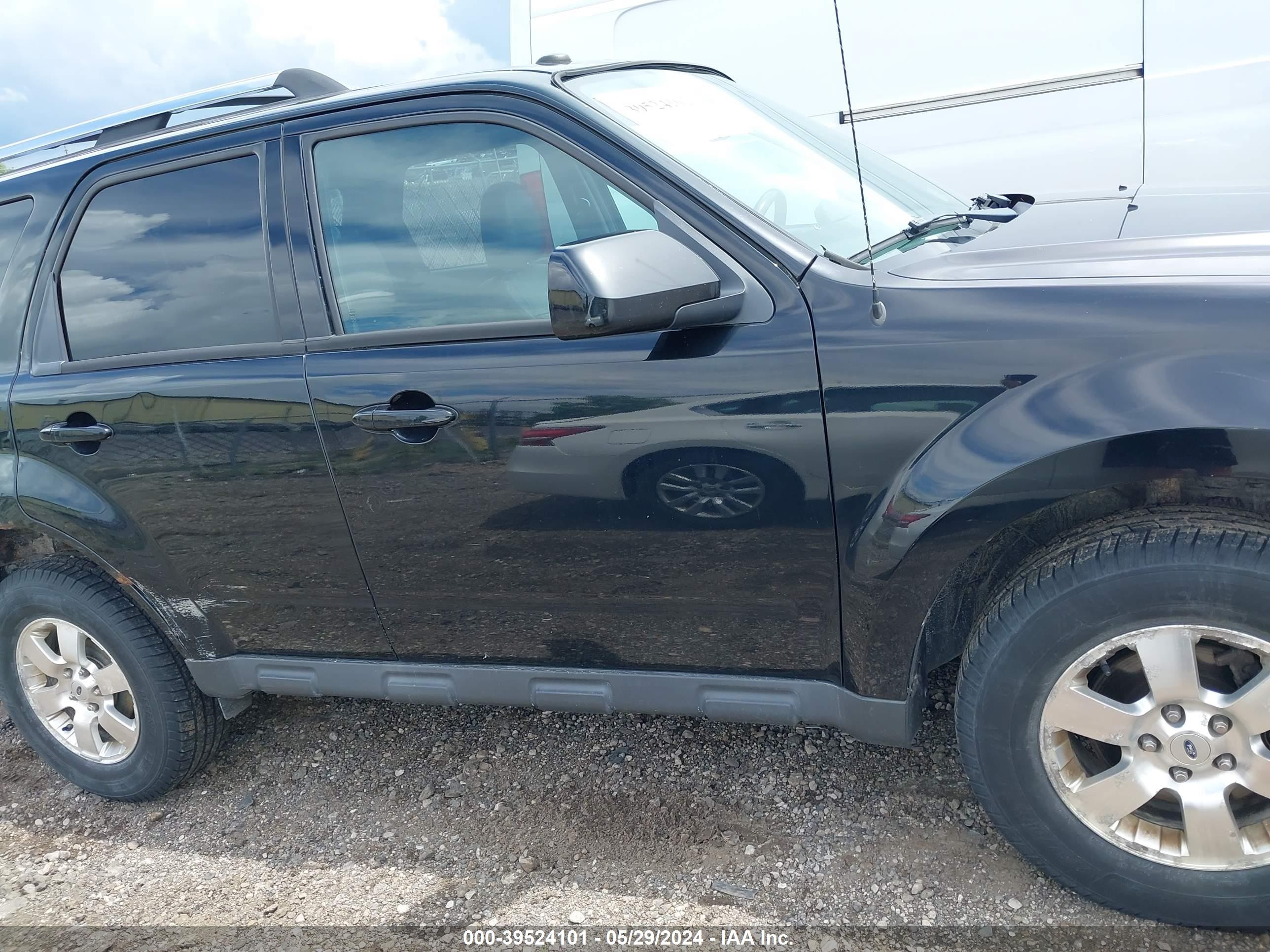 Photo 13 VIN: 1FMCU0EG1CKC16922 - FORD ESCAPE 