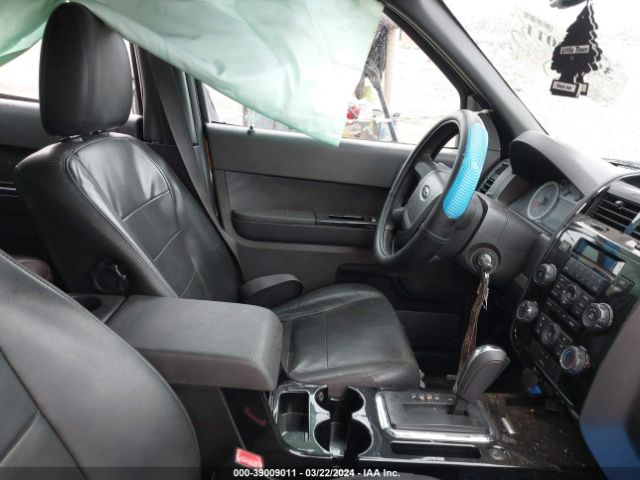 Photo 4 VIN: 1FMCU0EG3BKB39579 - FORD ESCAPE 