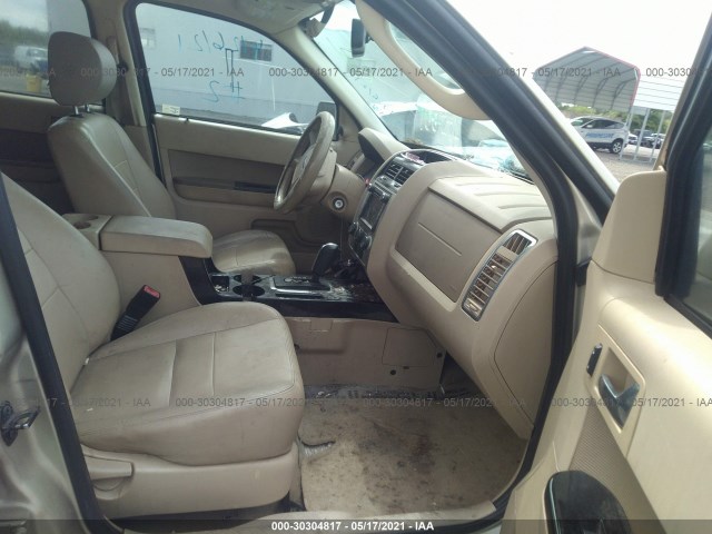 Photo 4 VIN: 1FMCU0EG4AKA03010 - FORD ESCAPE 