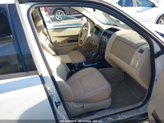 Photo 4 VIN: 1FMCU0EG5AKB62232 - FORD ESCAPE 