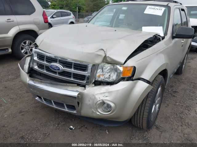 Photo 5 VIN: 1FMCU0EG6AKD26037 - FORD ESCAPE 