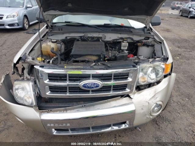 Photo 9 VIN: 1FMCU0EG6AKD26037 - FORD ESCAPE 