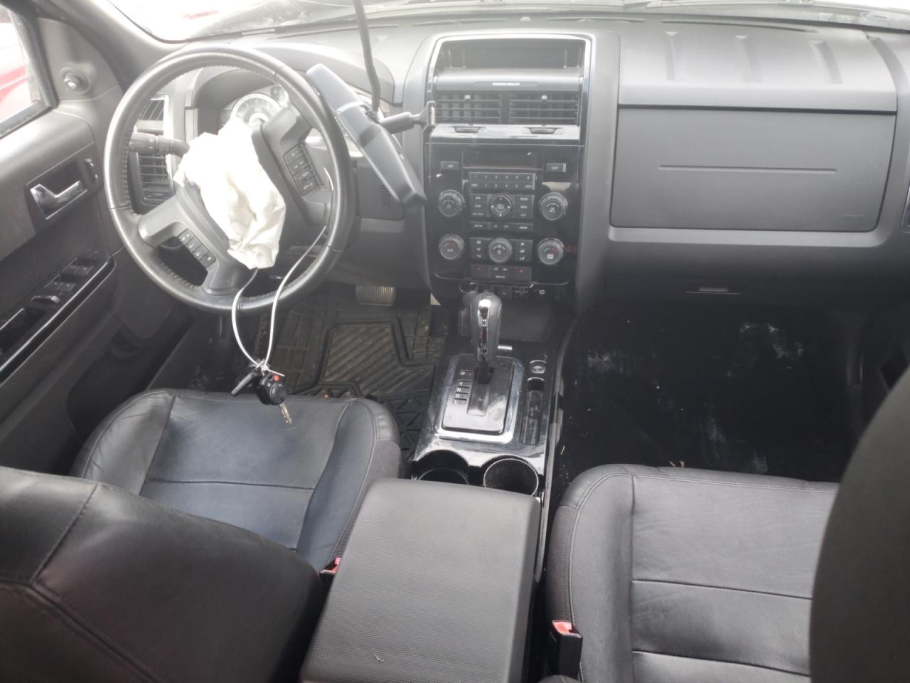 Photo 7 VIN: 1FMCU0EG6BKC48926 - FORD ESCAPE 