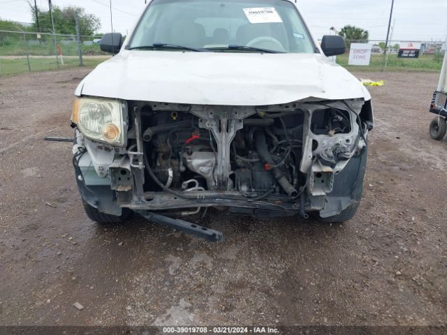 Photo 5 VIN: 1FMCU0EG7BKC17359 - FORD ESCAPE 