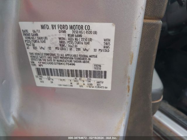 Photo 8 VIN: 1FMCU0EG7BKC70496 - FORD ESCAPE 