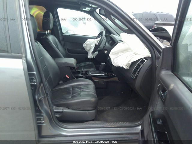 Photo 4 VIN: 1FMCU0EG8BKA33077 - FORD ESCAPE 