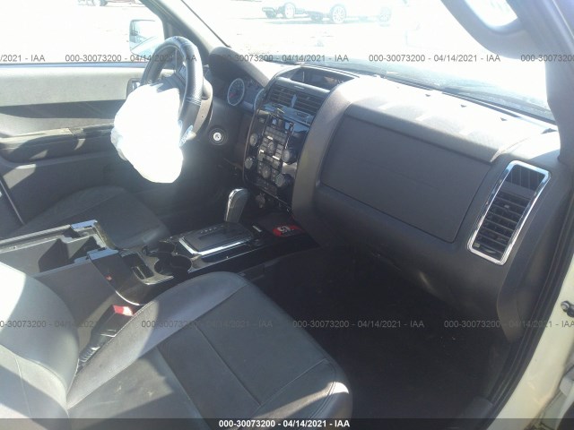 Photo 4 VIN: 1FMCU0EG8BKC09531 - FORD ESCAPE 