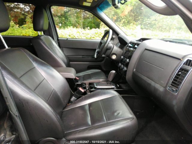 Photo 4 VIN: 1FMCU0EG9BKA26946 - FORD ESCAPE 