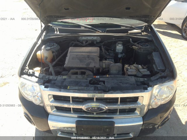 Photo 9 VIN: 1FMCU0EGXBKA22047 - FORD ESCAPE 