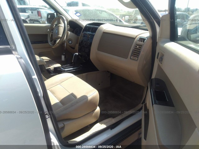 Photo 4 VIN: 1FMCU0EGXBKC43602 - FORD ESCAPE 