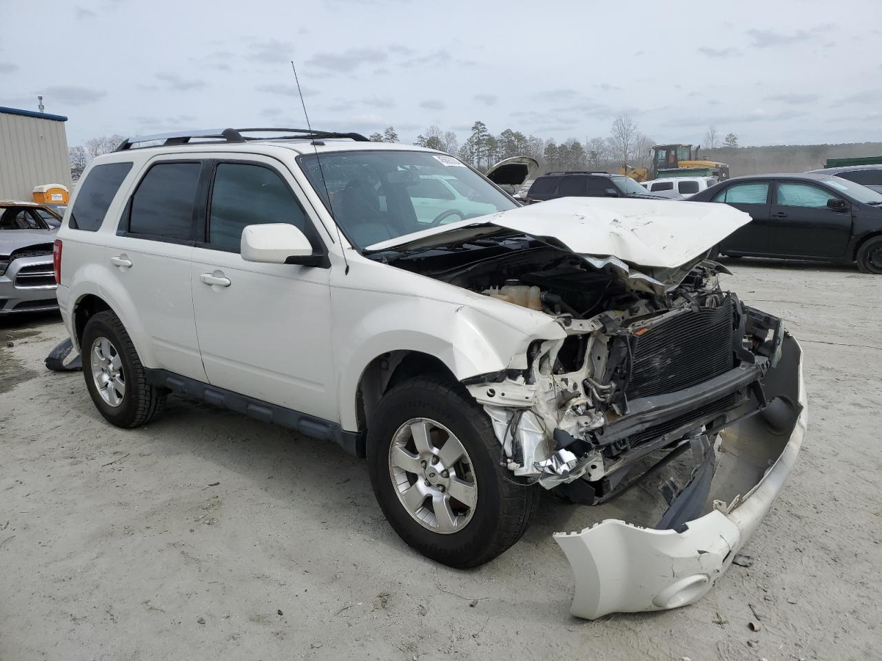 Photo 3 VIN: 1FMCU0EGXBKC60187 - FORD ESCAPE 