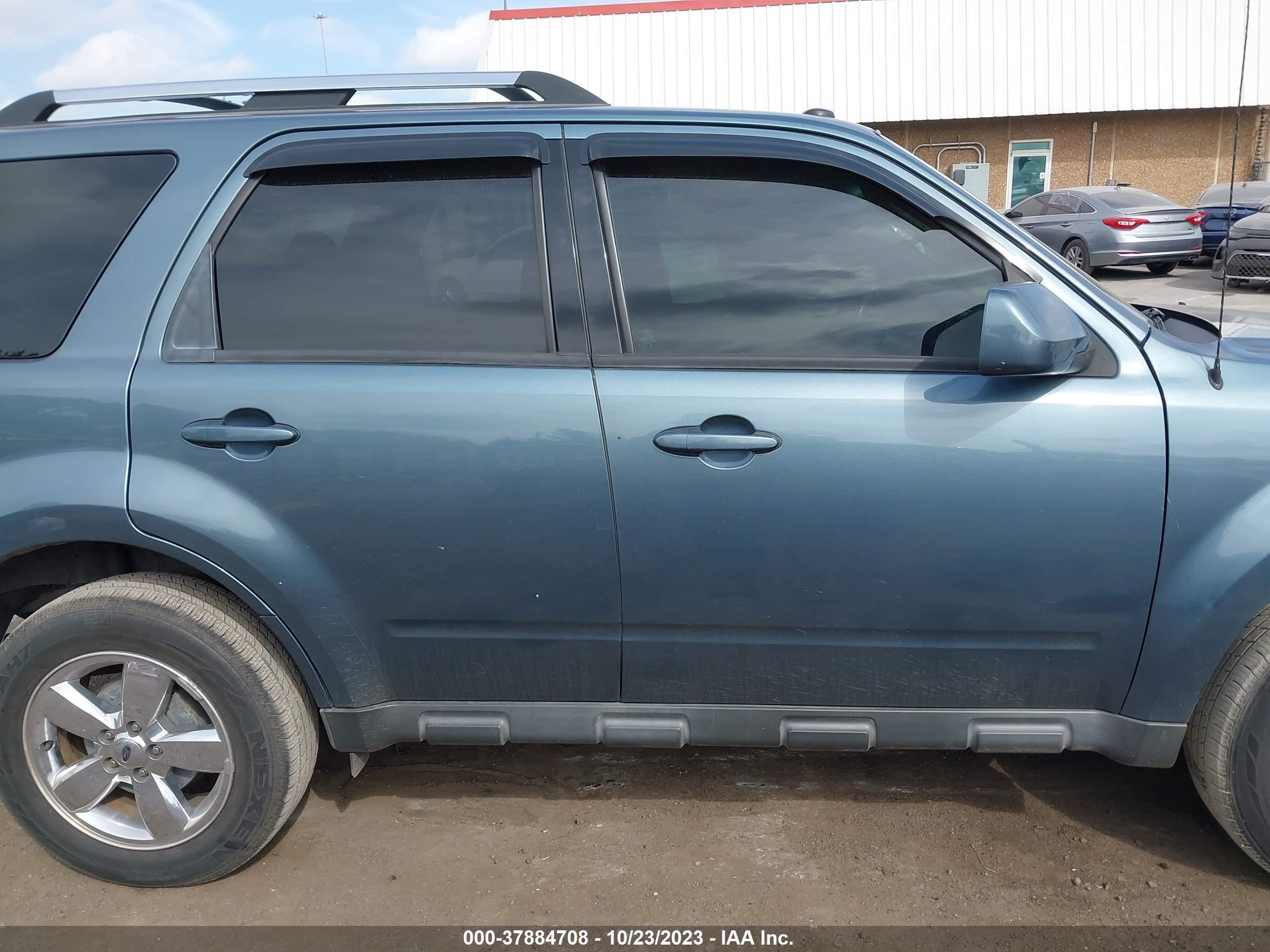 Photo 12 VIN: 1FMCU0EGXCKB65338 - FORD ESCAPE 