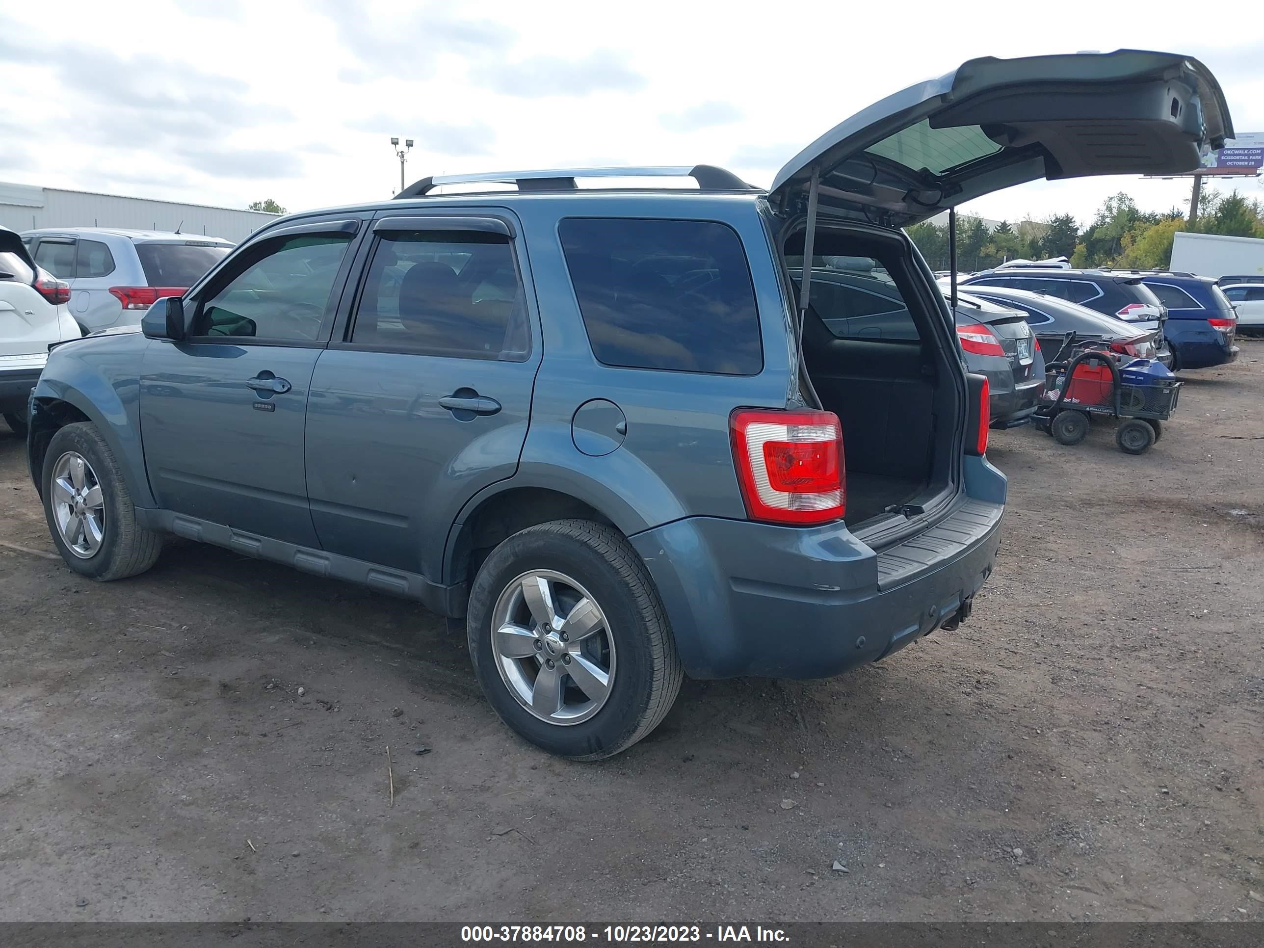 Photo 2 VIN: 1FMCU0EGXCKB65338 - FORD ESCAPE 