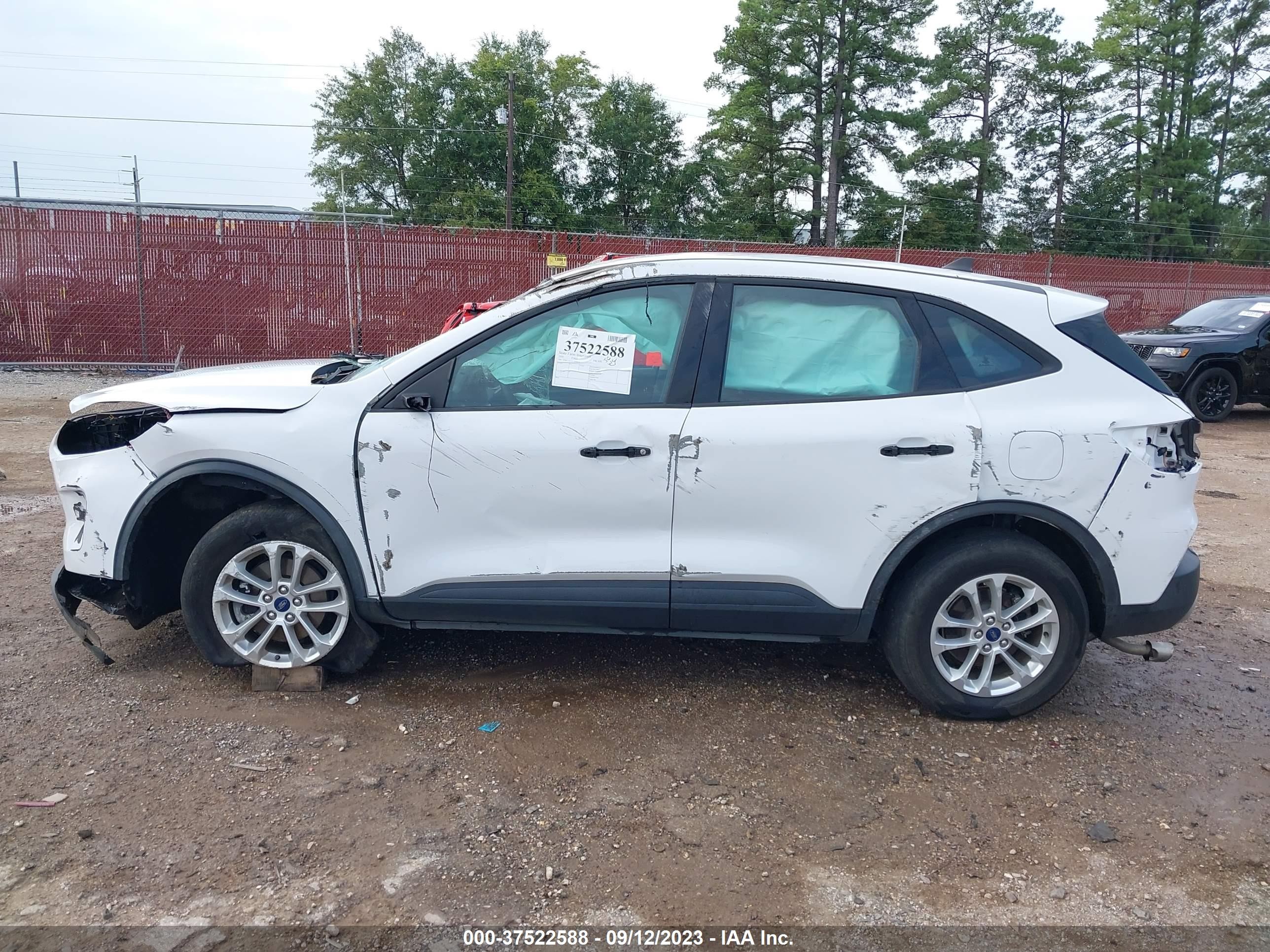 Photo 13 VIN: 1FMCU0F61LUB66615 - FORD ESCAPE 