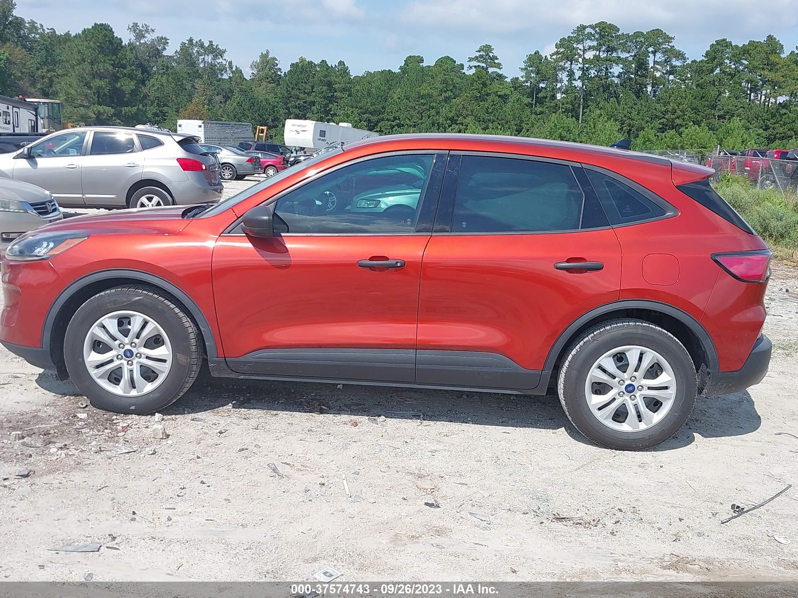 Photo 13 VIN: 1FMCU0F65LUA61219 - FORD ESCAPE 