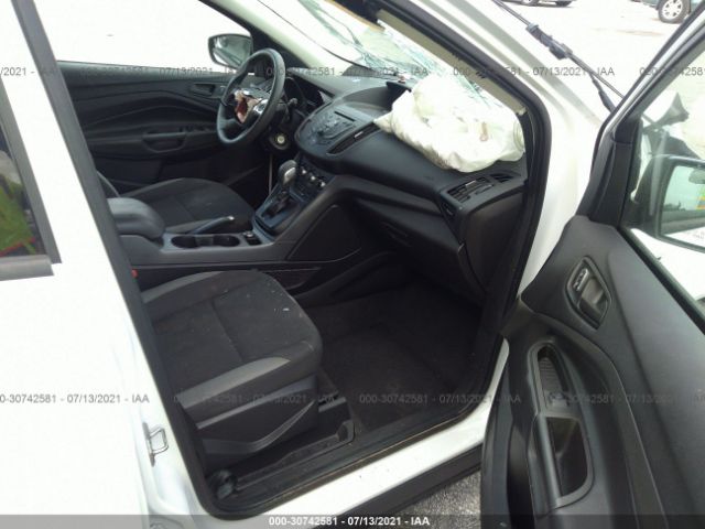 Photo 4 VIN: 1FMCU0F70EUE47672 - FORD ESCAPE 