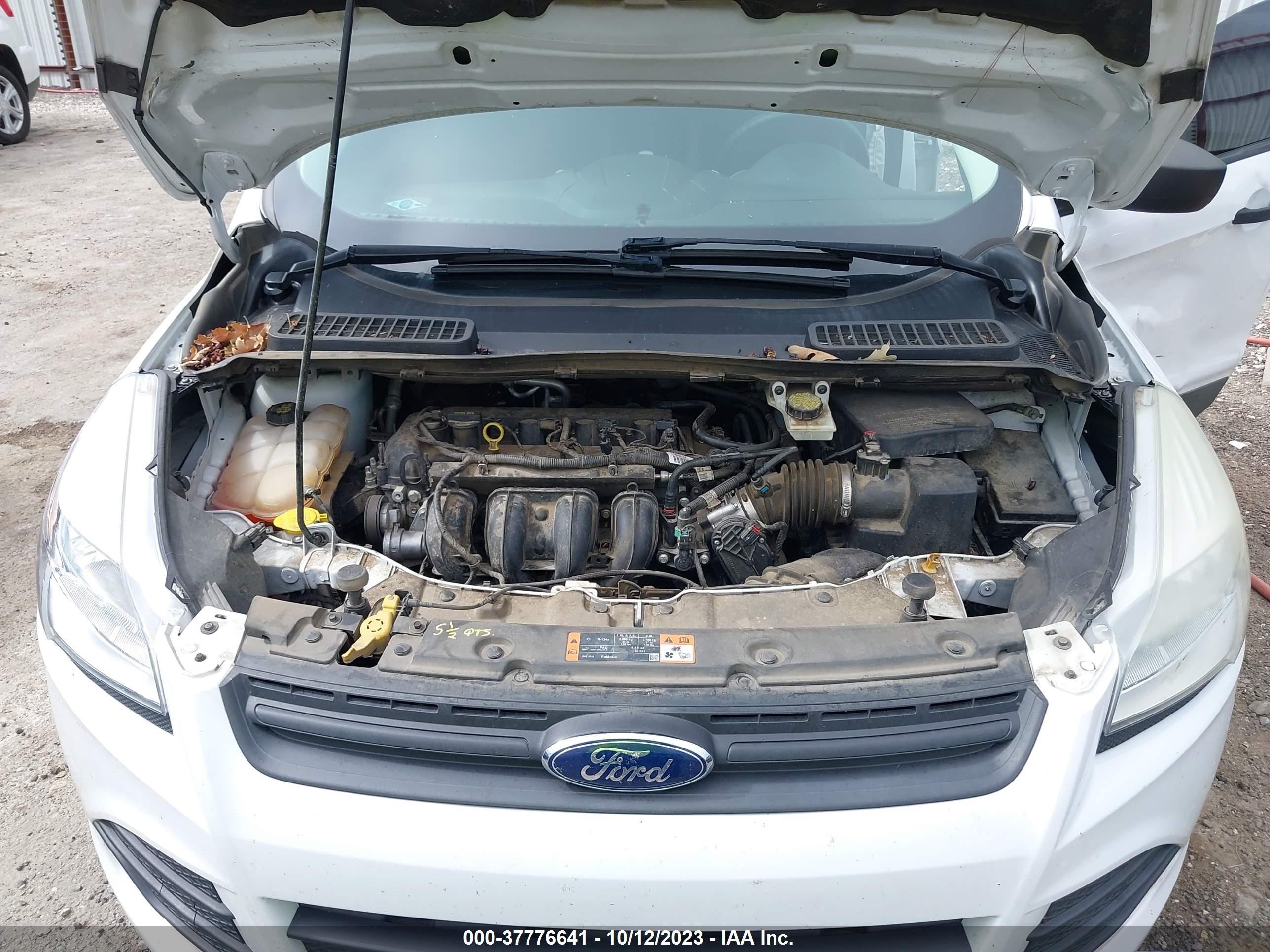 Photo 9 VIN: 1FMCU0F70FUB61404 - FORD ESCAPE 