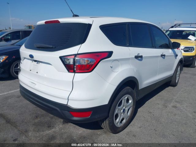 Photo 3 VIN: 1FMCU0F70HUC51431 - FORD ESCAPE 