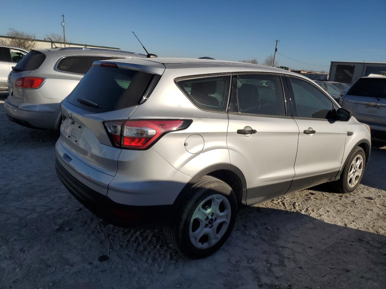 Photo 2 VIN: 1FMCU0F70HUE07208 - FORD ESCAPE 