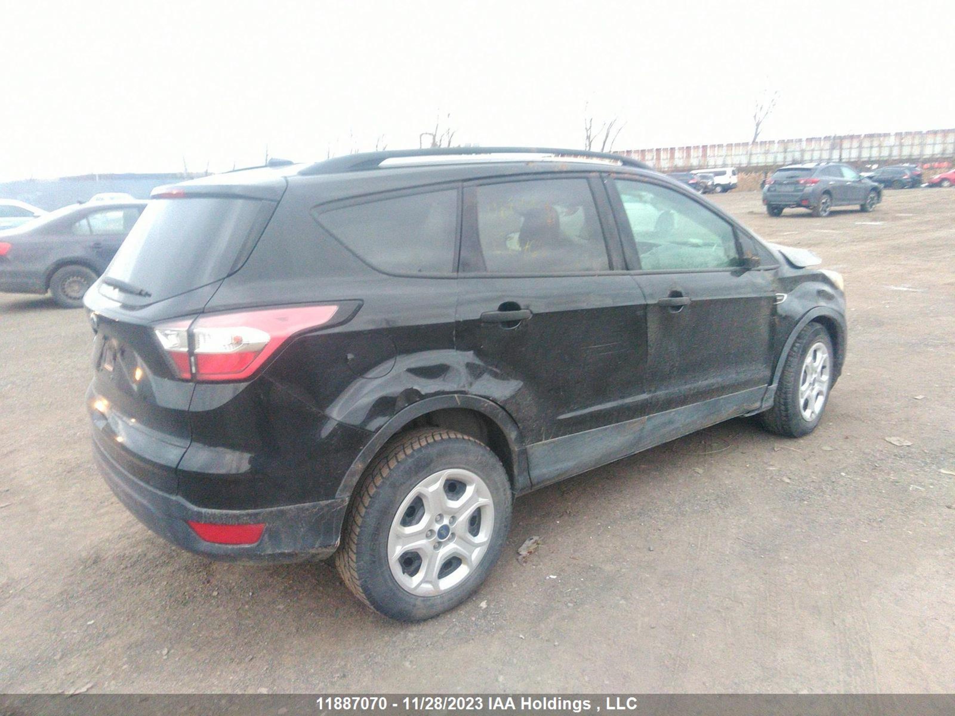 Photo 3 VIN: 1FMCU0F70JUC81762 - FORD ESCAPE 