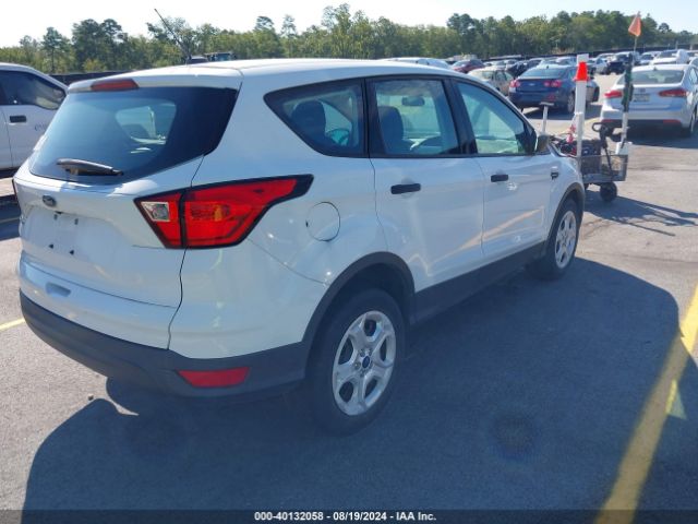 Photo 3 VIN: 1FMCU0F70KUB14447 - FORD ESCAPE 