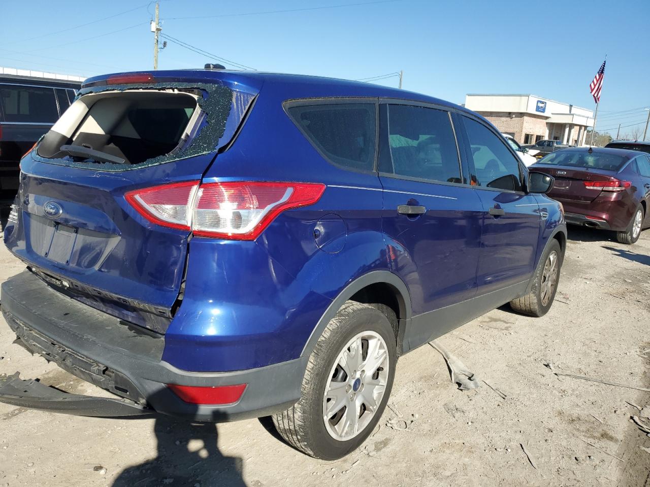 Photo 2 VIN: 1FMCU0F71EUA35373 - FORD ESCAPE 