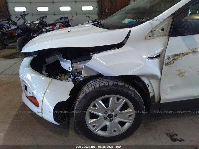 Photo 5 VIN: 1FMCU0F71EUB11383 - FORD ESCAPE 