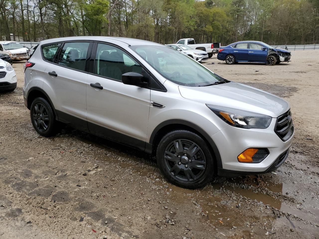 Photo 3 VIN: 1FMCU0F71JUD41077 - FORD ESCAPE 