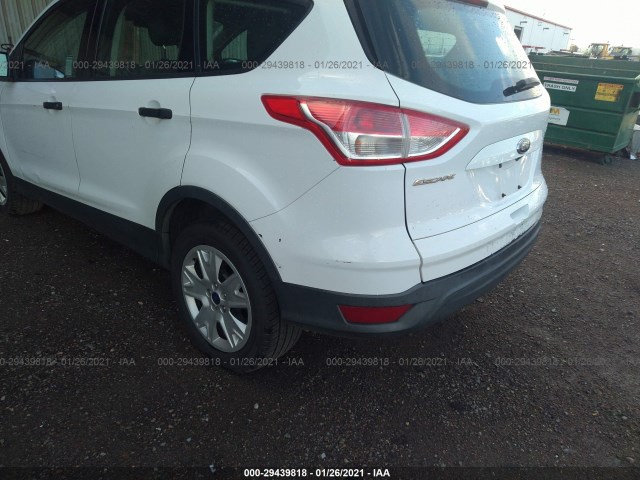 Photo 5 VIN: 1FMCU0F72EUC76858 - FORD ESCAPE 