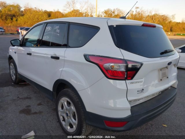 Photo 2 VIN: 1FMCU0F72HUA69004 - FORD ESCAPE 