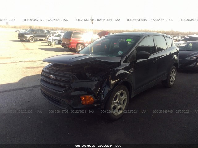 Photo 1 VIN: 1FMCU0F72JUA27700 - FORD ESCAPE 