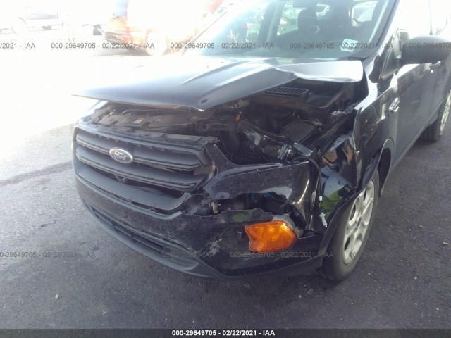 Photo 5 VIN: 1FMCU0F72JUA27700 - FORD ESCAPE 