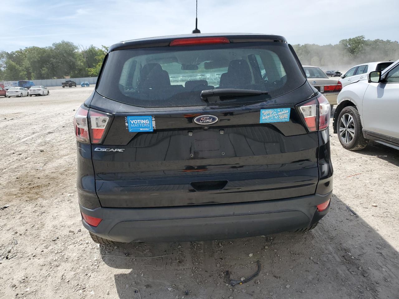 Photo 5 VIN: 1FMCU0F72JUA97374 - FORD ESCAPE 