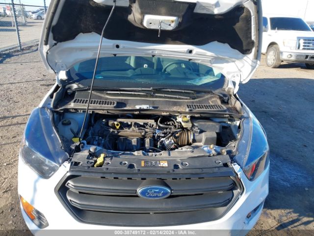 Photo 9 VIN: 1FMCU0F72JUB96888 - FORD ESCAPE 