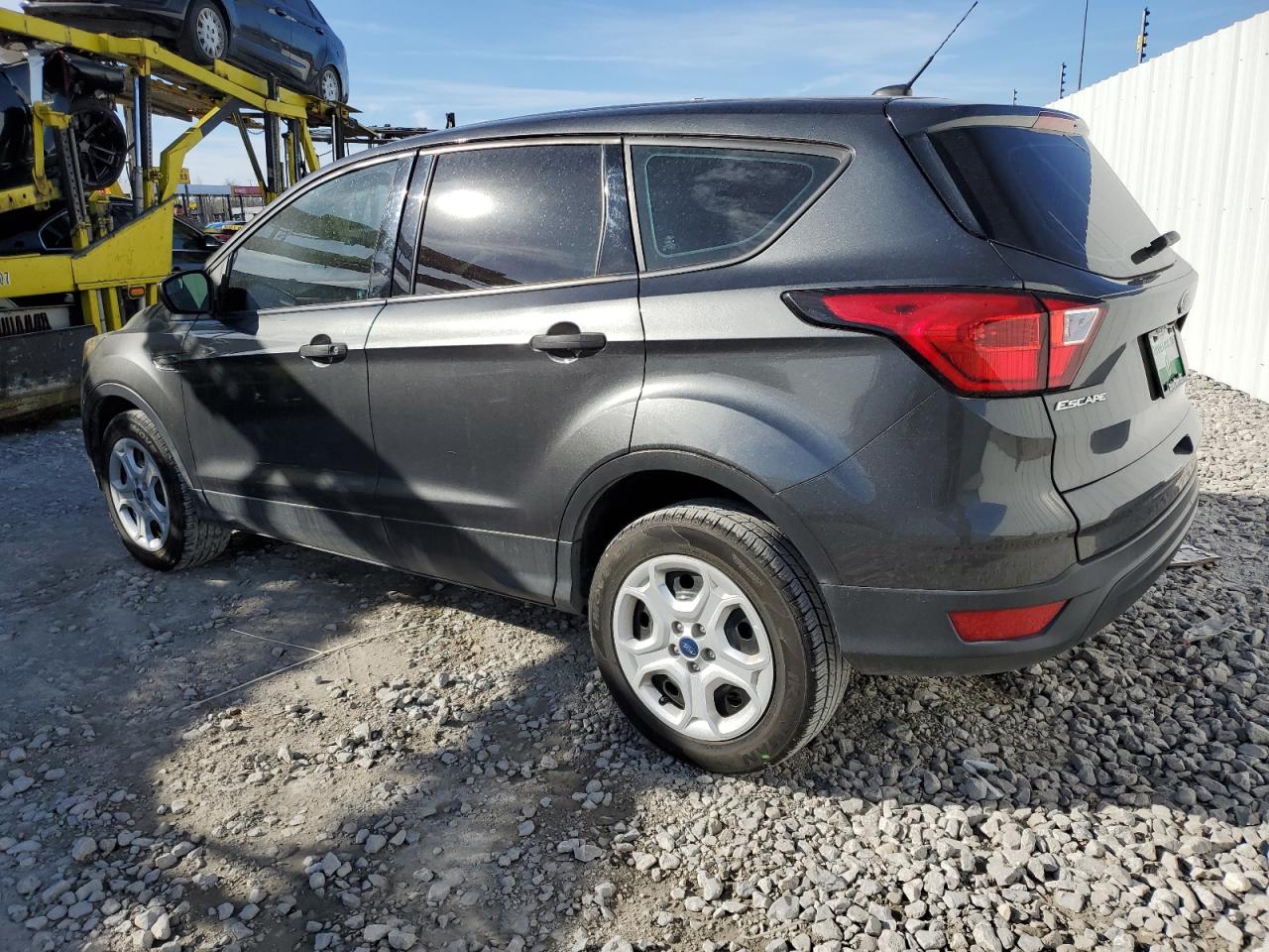 Photo 1 VIN: 1FMCU0F72KUA18318 - FORD ESCAPE 