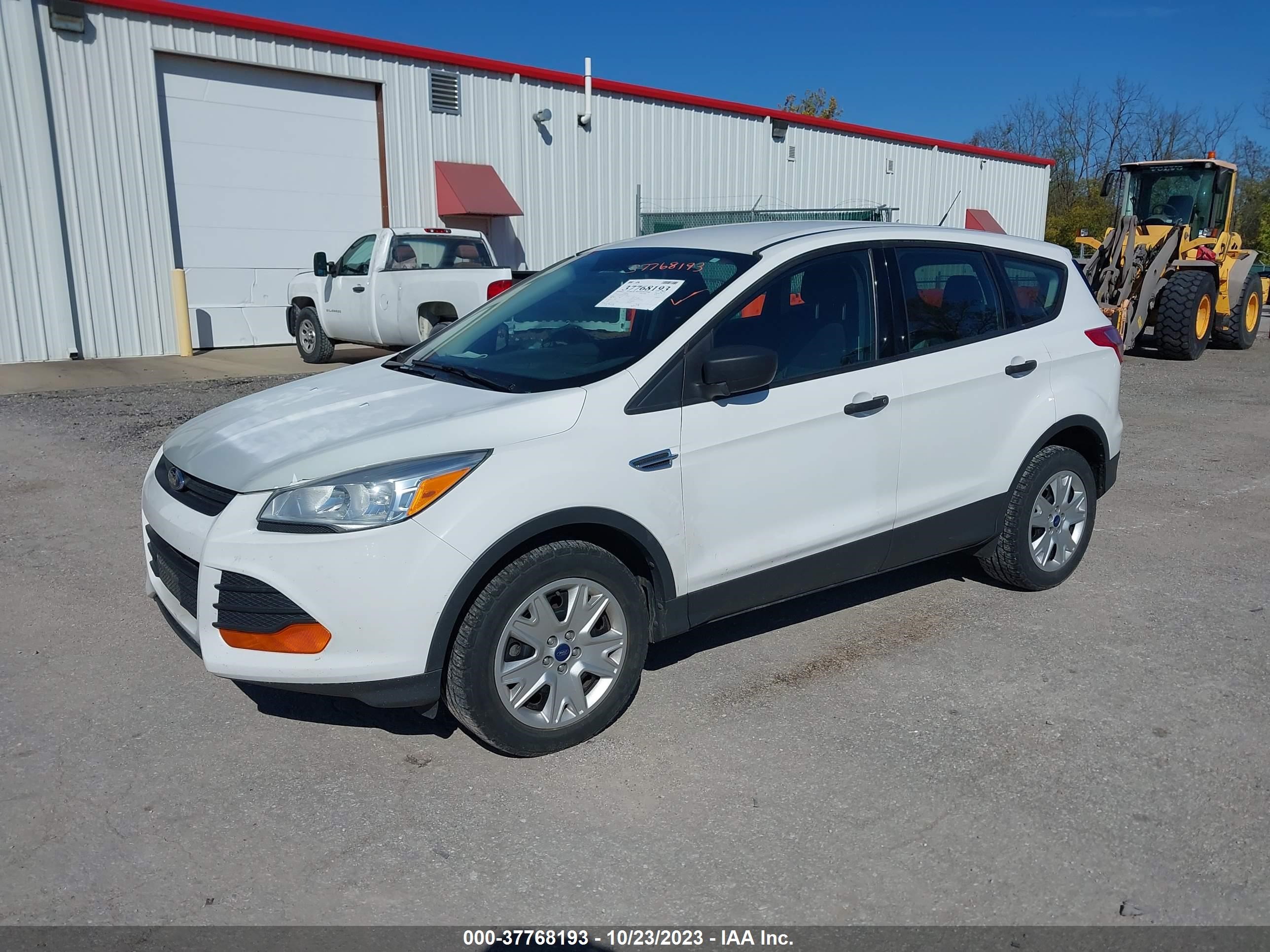 Photo 1 VIN: 1FMCU0F73DUA48138 - FORD ESCAPE 