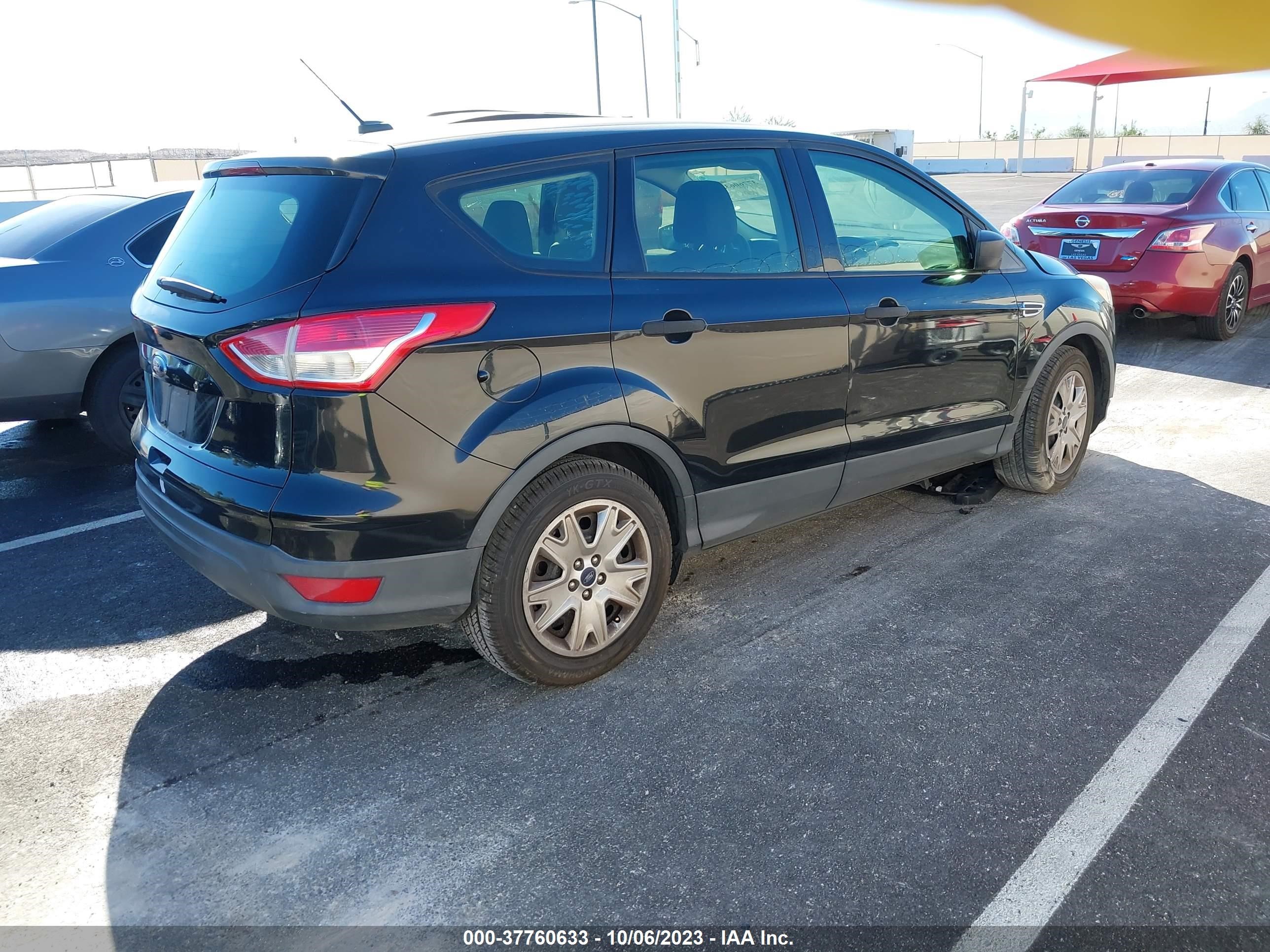 Photo 3 VIN: 1FMCU0F73DUB64505 - FORD ESCAPE 