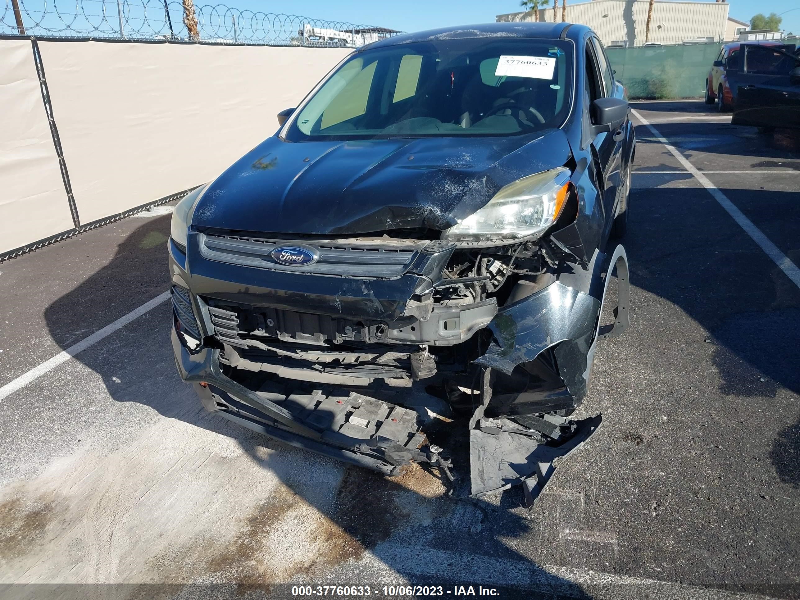 Photo 5 VIN: 1FMCU0F73DUB64505 - FORD ESCAPE 