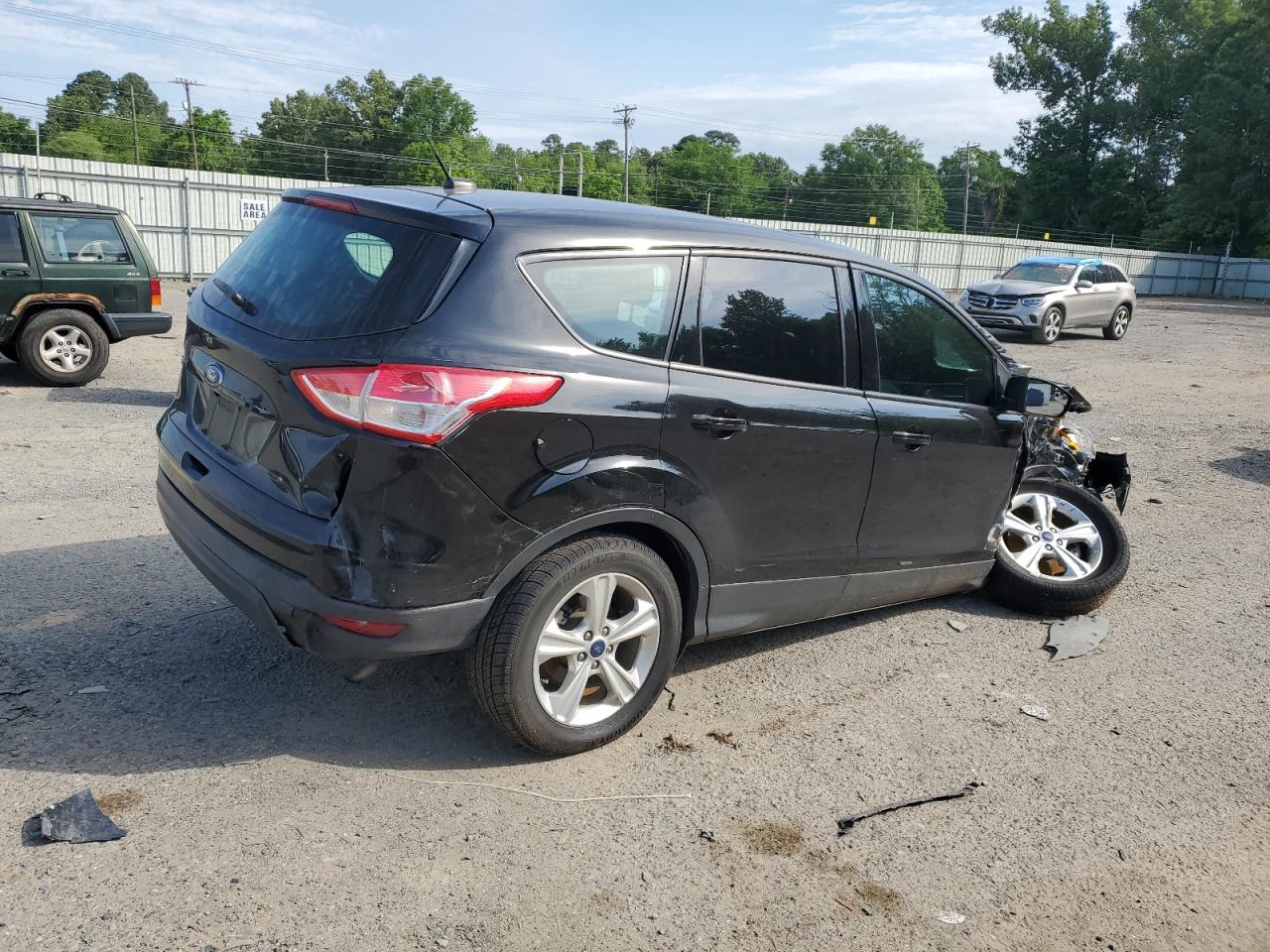 Photo 2 VIN: 1FMCU0F73GUB47059 - FORD ESCAPE 