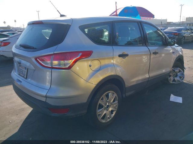 Photo 3 VIN: 1FMCU0F73GUC28305 - FORD ESCAPE 