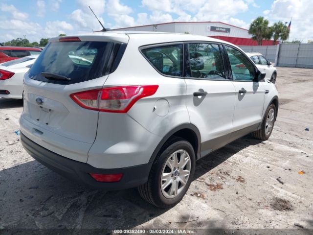 Photo 3 VIN: 1FMCU0F73GUC58520 - FORD ESCAPE 